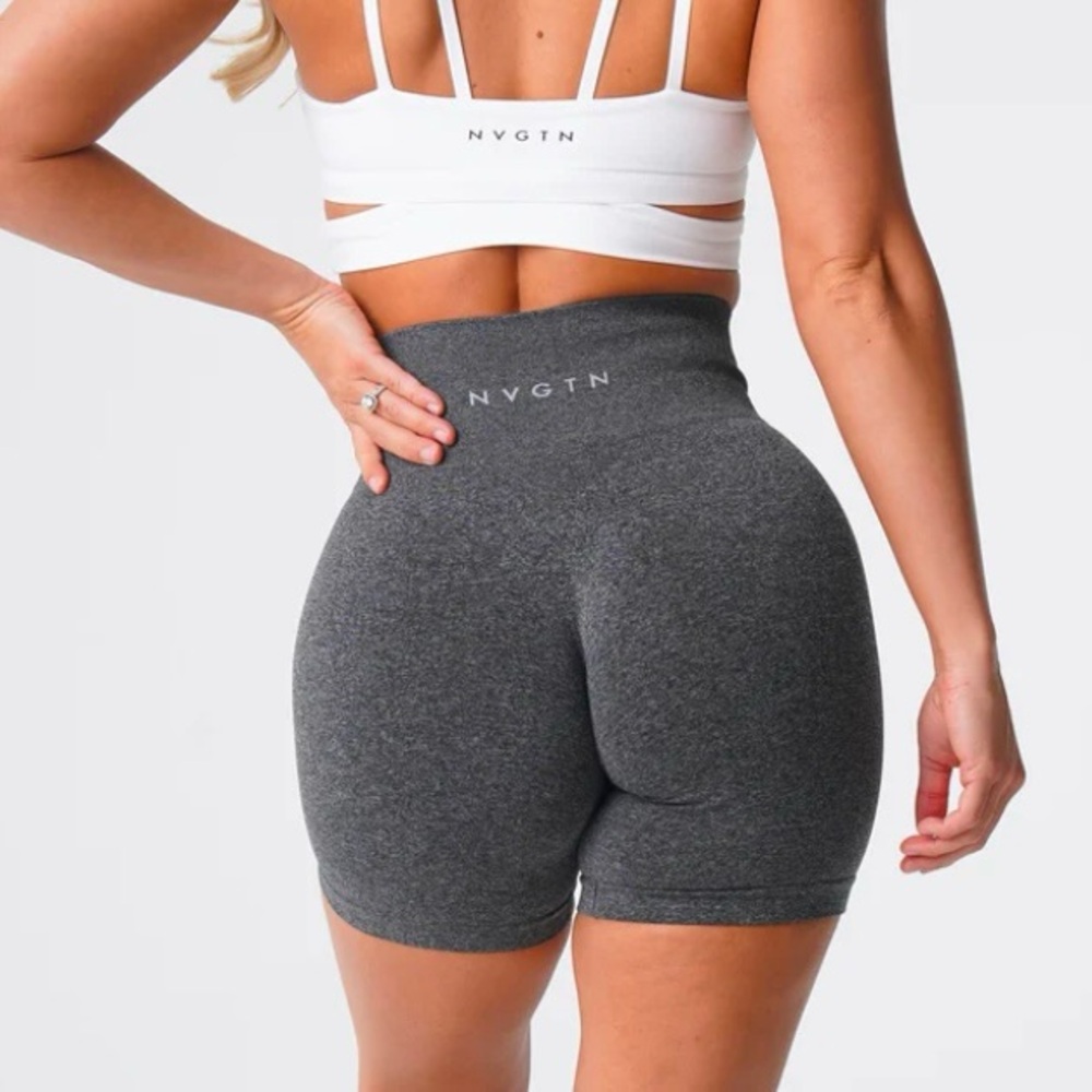 NVGTN Pro seamless athletic shorts. 🩶